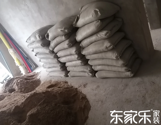 裝修，你知道裝修貼墻地磚應該用什么樣的沙子嗎?